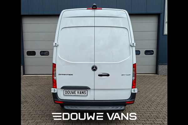 Mercedes-Benz Sprinter 317 L2H2 Automaat 170PK MBUX Airco Mercedes-Benz Sprinter 317 L2H2 Automaat 170PK MBUX Airco