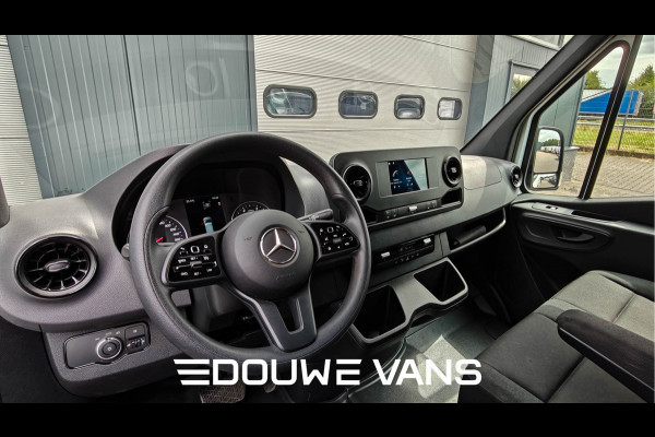 Mercedes-Benz Sprinter 317 L2H2 Automaat 170PK MBUX Airco Mercedes-Benz Sprinter 317 L2H2 Automaat 170PK MBUX Airco