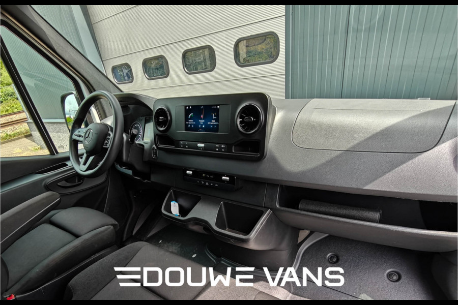 Mercedes-Benz Sprinter 317 L2H2 Automaat 170PK MBUX Airco Mercedes-Benz Sprinter 317 L2H2 Automaat 170PK MBUX Airco