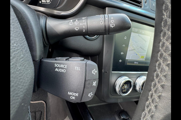 Renault Kadjar TCe 160 EDC Black Edition 1e eigenaar / Camera / P-sensoren / LM 19'' / Stoel verw. / Navi / Full LED / Clima