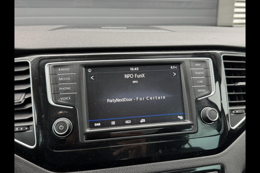 Volkswagen Golf Sportsvan 1.4 TSI Highline | Panoramadak | Navigatie | Camera | DAB | Privacy Glass |