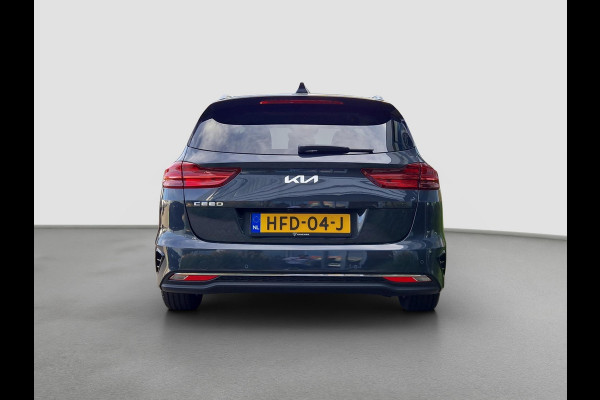 Kia Ceed Sportswagon 1.5 T-GDi DynamicPlusLine | Dodehoek | Key-Less | Stoelverwarming | LED | Licht- en Regensensor |