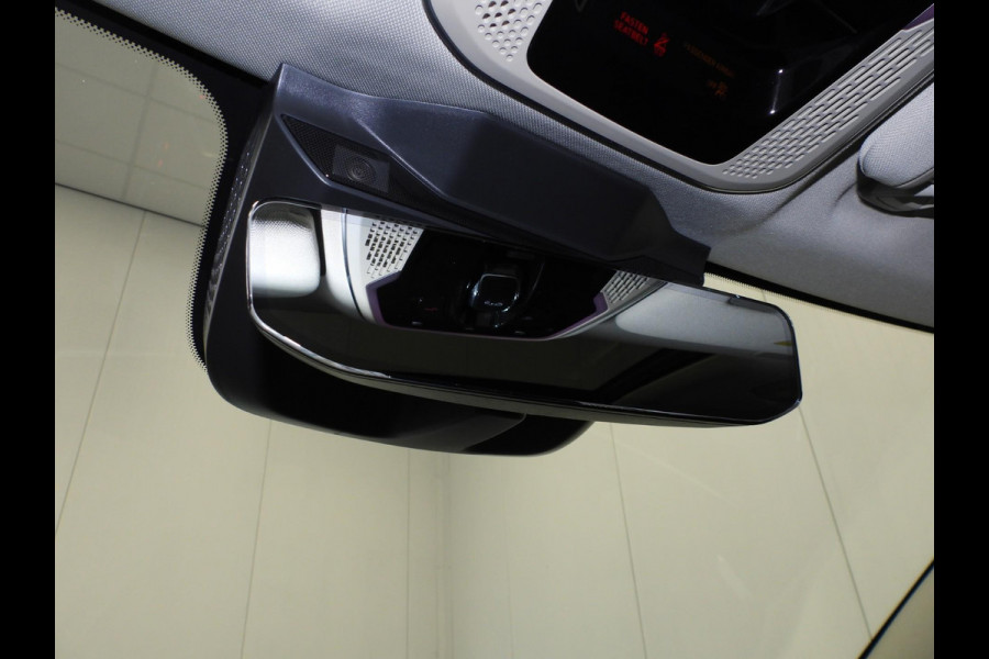 Lynk & Co 01 1.5 PHEV BlackLine NAVI/360CAM/SCHUIFDAK/LED/20"LMV!