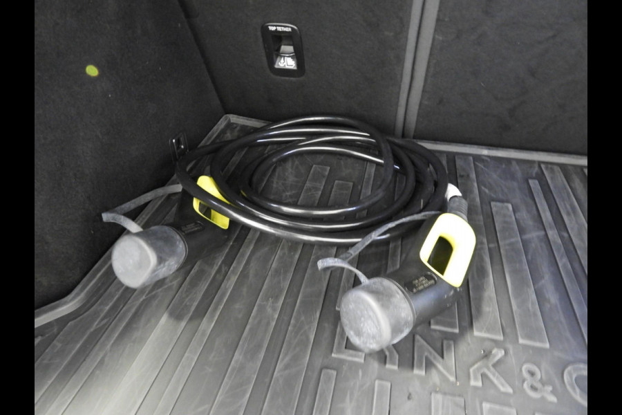 Lynk & Co 01 1.5 PHEV BlackLine NAVI/360CAM/SCHUIFDAK/LED/20"LMV!