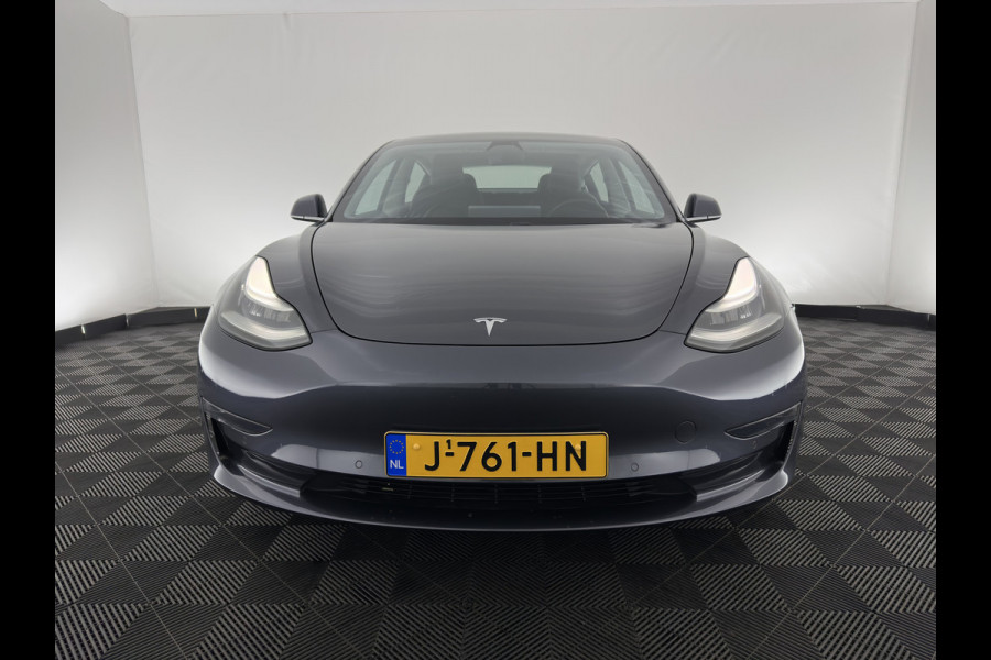 Tesla Model 3 Long Range AWD 75 kWh [ 3-Fase ] {SOH-89%} (INCL-BTW) Aut. *PANO | AUTO-PILOT | LUXURY-LEATHER | KEYLESS | FULL-LED | MEMORY-PACK | SURROUND-VIEW | DAB | CARPLAY | DIGI-COCKPIT | LANE-ASSIST | COMFORT-SEATS | TOWBAR | 18"ALU*
