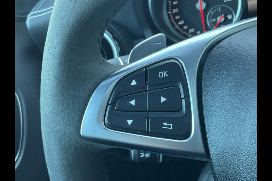 Mercedes-Benz GLA 250 211pk 4-MATIC AMG-Line Pano Memory Led Carplay Voll.Onderhouden!