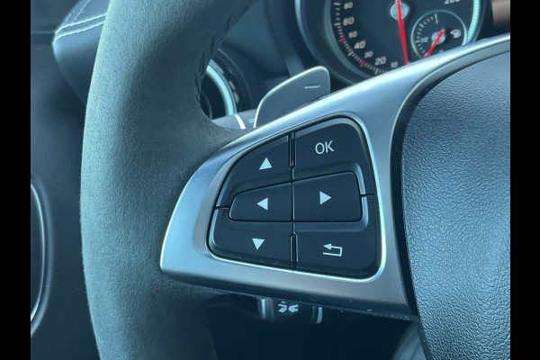 Mercedes-Benz GLA 250 211pk 4-MATIC AMG-Line Pano Memory Led Carplay Voll.Onderhouden!