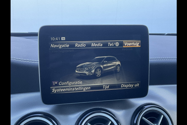 Mercedes-Benz GLA 250 211pk 4-MATIC AMG-Line Pano Memory Led Carplay Voll.Onderhouden!