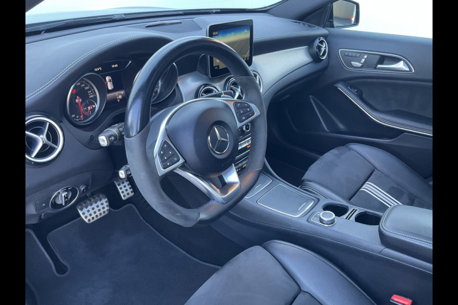 Mercedes-Benz GLA 250 211pk 4-MATIC AMG-Line Pano Memory Led Carplay Voll.Onderhouden!