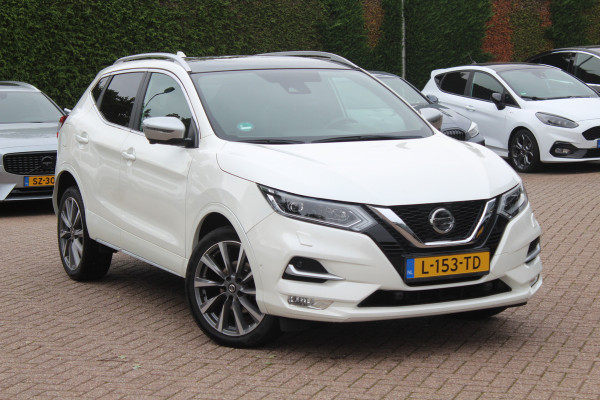 Nissan QASHQAI 1.3 DIG-T Tekna / Full option! / Panoramadak / 360Camera / Leder / Apple CarPlay / 19'' / Bose / Navigatie / Stoelverwarming / Keyless