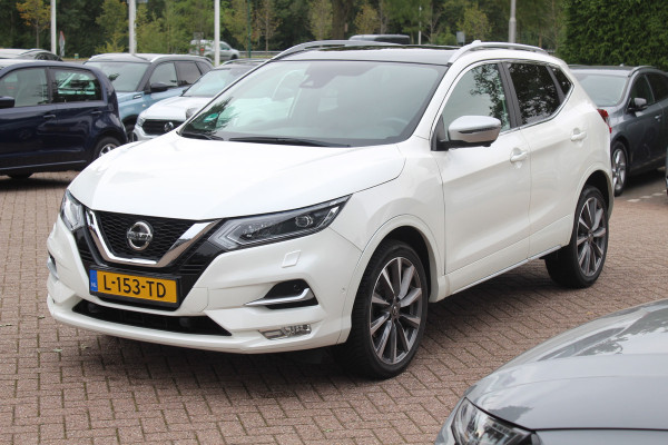 Nissan QASHQAI 1.3 DIG-T Tekna / Full option! / Panoramadak / 360Camera / Leder / Apple CarPlay / 19'' / Bose / Navigatie / Stoelverwarming / Keyless