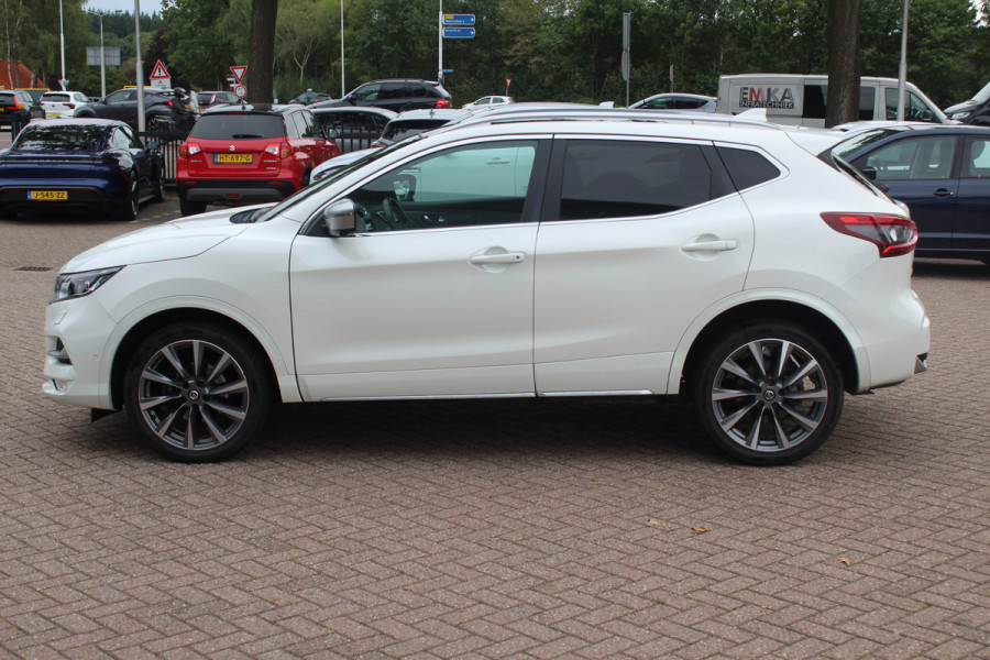 Nissan QASHQAI 1.3 DIG-T Tekna / Full option! / Panoramadak / 360Camera / Leder / Apple CarPlay / 19'' / Bose / Navigatie / Stoelverwarming / Keyless