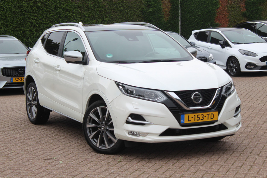 Nissan QASHQAI 1.3 DIG-T Tekna / Full option! / Panoramadak / 360Camera / Leder / Apple CarPlay / 19'' / Bose / Navigatie / Stoelverwarming / Keyless
