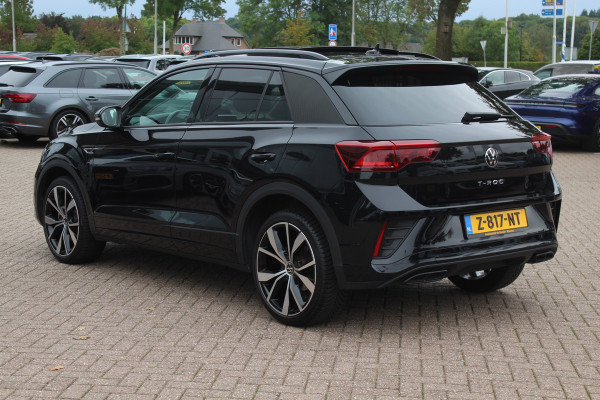 Volkswagen T-Roc 1.5 TSI R-Line Business / Panoramadak / Camera / Navigatie / Blackpack / 19'' / DAB / Stoelverwarming / ACC