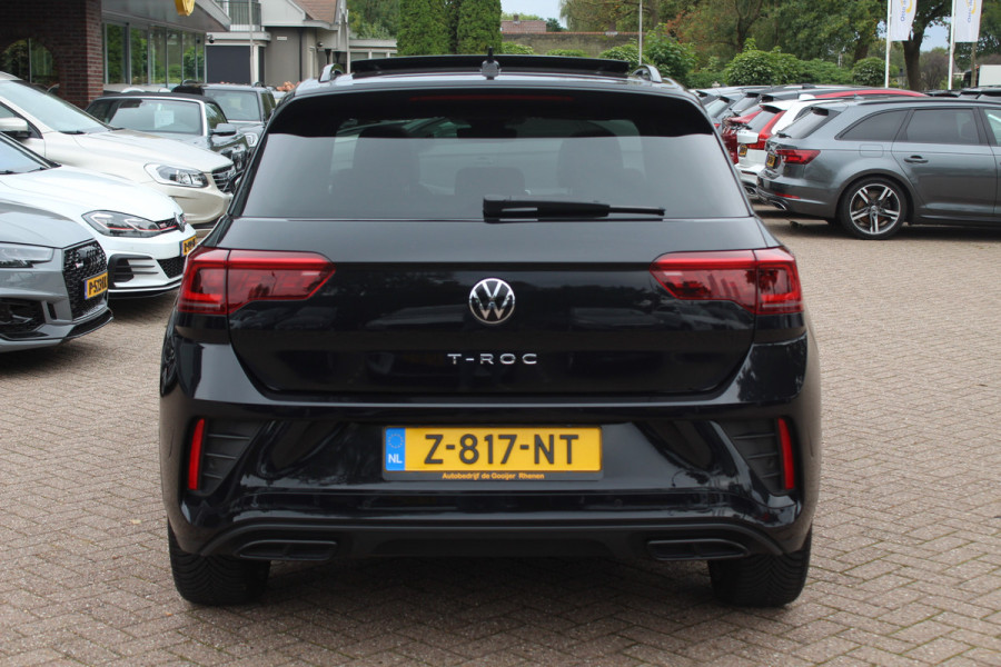 Volkswagen T-Roc 1.5 TSI R-Line Business / Panoramadak / Camera / Navigatie / Blackpack / 19'' / DAB / Stoelverwarming / ACC