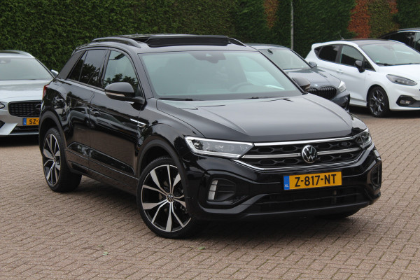 Volkswagen T-Roc 1.5 TSI R-Line Business / Panoramadak / Camera / Navigatie / Blackpack / 19'' / DAB / Stoelverwarming / ACC