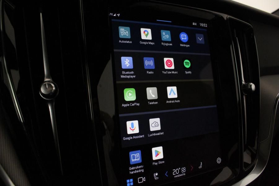 Volvo V60 2.0 B3 Plus Dark > Standkachel/Pano.schuif/Trekhaak/360 camera/Harman Kardon