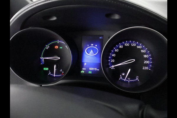 Toyota C-HR 1.8 Hybrid Dynamic Navi. GARANTIE TOT 08-2028! . AFNEEMBARE TREKHAAK. ADAPTIEVE CRUISE CONTROL. PARKEERSENSOREN VOOR & ACHTER.