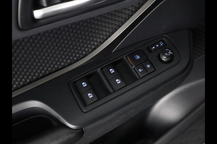 Toyota C-HR 1.8 Hybrid Dynamic Navi. GARANTIE TOT 08-2028! . AFNEEMBARE TREKHAAK. ADAPTIEVE CRUISE CONTROL. PARKEERSENSOREN VOOR & ACHTER.