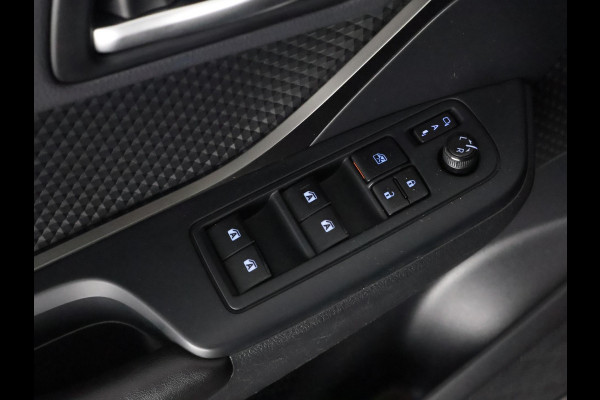 Toyota C-HR 1.8 Hybrid Dynamic Navi. GARANTIE TOT 08-2028! . AFNEEMBARE TREKHAAK. ADAPTIEVE CRUISE CONTROL. PARKEERSENSOREN VOOR & ACHTER.