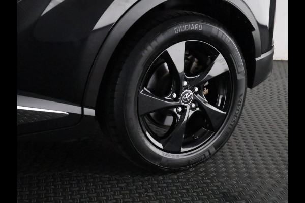 Toyota C-HR 1.8 Hybrid Dynamic Navi. GARANTIE TOT 08-2028! . AFNEEMBARE TREKHAAK. ADAPTIEVE CRUISE CONTROL. PARKEERSENSOREN VOOR & ACHTER.