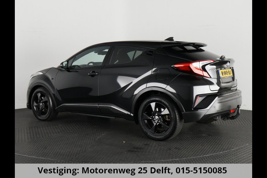 Toyota C-HR 1.8 Hybrid Dynamic Navi. GARANTIE TOT 08-2028! . AFNEEMBARE TREKHAAK. ADAPTIEVE CRUISE CONTROL. PARKEERSENSOREN VOOR & ACHTER.