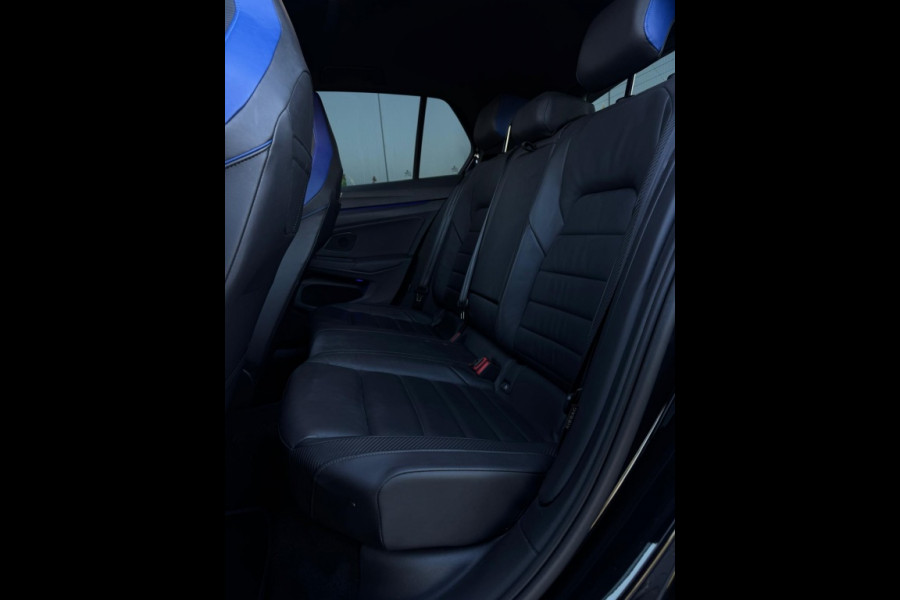Volkswagen Golf 2.0 TSI R 4MOTION 320pk FULL PANO AKRA DRIFT HUD CAMERA ACC ECC