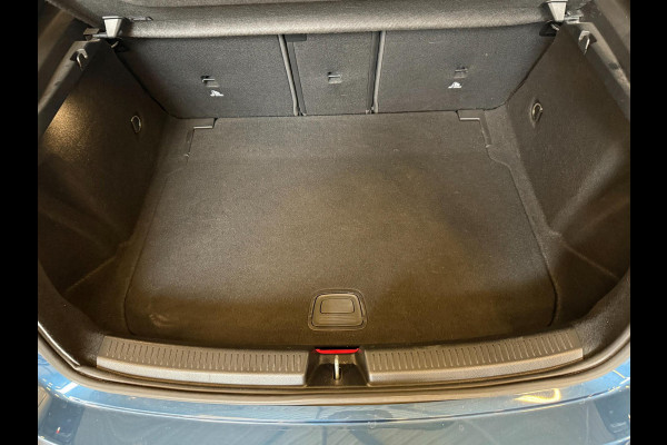 Mercedes-Benz A-Klasse AMG 35 4MATIC Advantage |PANO |VOL| INRUIL MOGELIJK!