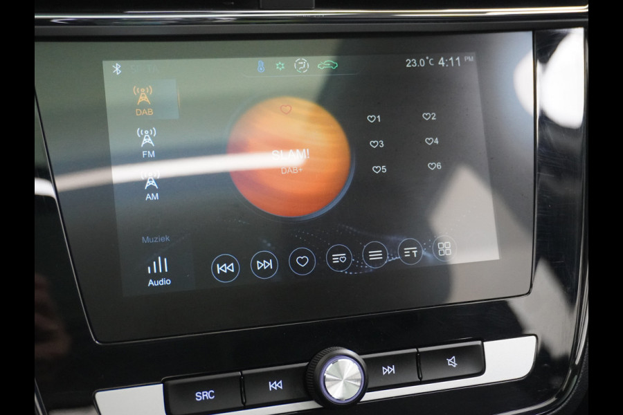 MG MG ZS GERSERVEERD EV Luxury 45kWh Leer+elektr. Pano-dak Adaptive-Cr. Camera Navi Airco Apple Carplay Android Auto Stoelverwarming Lmv 17" DAB+ MG Pilot Lane Assist Bluetooth Led 1e Eigenaar Origineel Nederlandse Auto