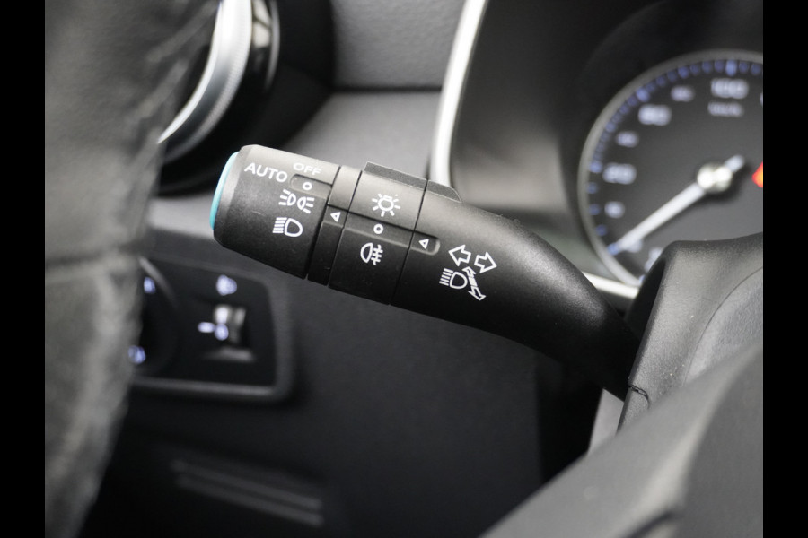 MG MG ZS GERSERVEERD EV Luxury 45kWh Leer+elektr. Pano-dak Adaptive-Cr. Camera Navi Airco Apple Carplay Android Auto Stoelverwarming Lmv 17" DAB+ MG Pilot Lane Assist Bluetooth Led 1e Eigenaar Origineel Nederlandse Auto