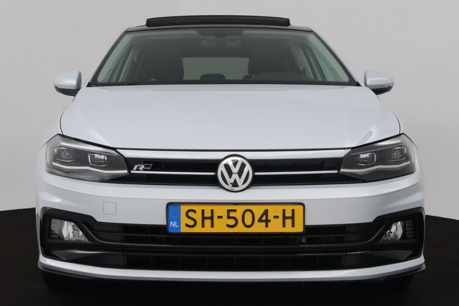 Volkswagen Polo 1.0 TSI R-line (PANORAMADAK, NAVIGATIE, STUURBEDIENING, 1e EIGENAAR, GOED ONDERHOUDEN)