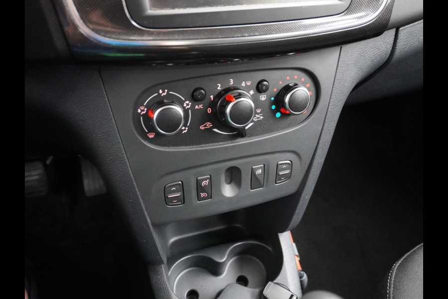 Dacia Logan MCV 1.0TCe Bi-Fuel LPG Apple carplay Android auto Airco Navi Camera Cruise Control Pdc Comfort Bluetooth Led Pack Prestige Isofix 1e Eigenaar Origineel Nederlandse Auto Af-fabriek gasinstallatie