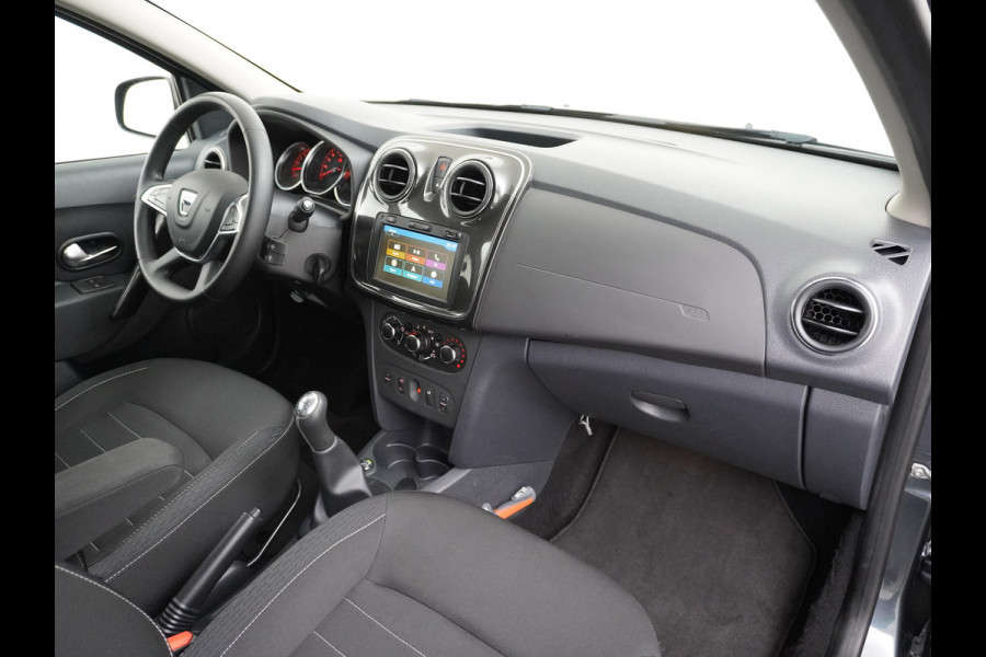 Dacia Logan MCV 1.0TCe Bi-Fuel LPG Apple carplay Android auto Airco Navi Camera Cruise Control Pdc Comfort Bluetooth Led Pack Prestige Isofix 1e Eigenaar Origineel Nederlandse Auto Af-fabriek gasinstallatie