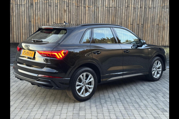 Audi Q3 40 TFSI quattro S Line Automaat | Leren bekleding | Stoelverwarming | Climate control | Cruise control | Lane assist & dode hoek Audi Q3 40 TFSI quattro S Line Automaat | Leren bekleding | Stoelverwarming | Climate control | Cruise control | Lane assist & dode hoek
