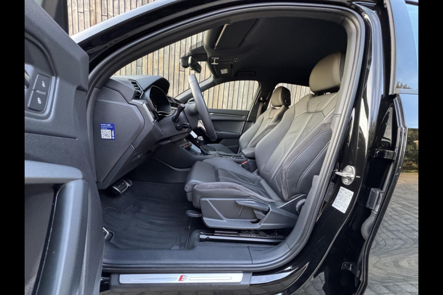 Audi Q3 40 TFSI quattro S Line Automaat | Leren bekleding | Stoelverwarming | Climate control | Cruise control | Lane assist & dode hoek Audi Q3 40 TFSI quattro S Line Automaat | Leren bekleding | Stoelverwarming | Climate control | Cruise control | Lane assist & dode hoek