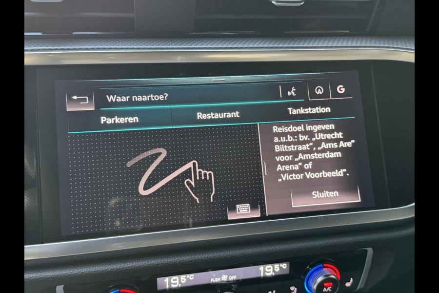 Audi Q3 40 TFSI quattro S Line Automaat | Leren bekleding | Stoelverwarming | Climate control | Cruise control | Lane assist & dode hoek Audi Q3 40 TFSI quattro S Line Automaat | Leren bekleding | Stoelverwarming | Climate control | Cruise control | Lane assist & dode hoek