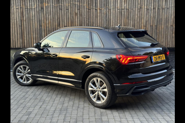 Audi Q3 40 TFSI quattro S Line Automaat | Leren bekleding | Stoelverwarming | Climate control | Cruise control | Lane assist & dode hoek Audi Q3 40 TFSI quattro S Line Automaat | Leren bekleding | Stoelverwarming | Climate control | Cruise control | Lane assist & dode hoek