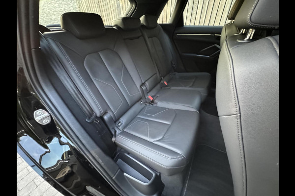 Audi Q3 40 TFSI quattro S Line Automaat | Leren bekleding | Stoelverwarming | Climate control | Cruise control | Lane assist & dode hoek Audi Q3 40 TFSI quattro S Line Automaat | Leren bekleding | Stoelverwarming | Climate control | Cruise control | Lane assist & dode hoek