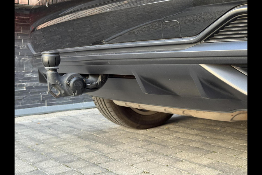 Audi Q3 40 TFSI quattro S Line Automaat | Leren bekleding | Stoelverwarming | Climate control | Cruise control | Lane assist & dode hoek Audi Q3 40 TFSI quattro S Line Automaat | Leren bekleding | Stoelverwarming | Climate control | Cruise control | Lane assist & dode hoek