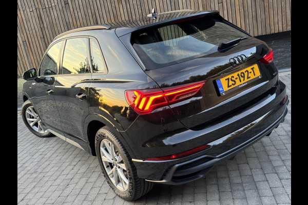 Audi Q3 40 TFSI quattro S Line Automaat | Leren bekleding | Stoelverwarming | Climate control | Cruise control | Lane assist & dode hoek Audi Q3 40 TFSI quattro S Line Automaat | Leren bekleding | Stoelverwarming | Climate control | Cruise control | Lane assist & dode hoek