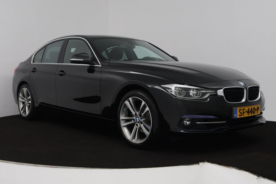 BMW 3-serie 320i High Executive (GROOT-NAVIGATIE, ELEKT. WEGKLAPBARE TREKHAAK, STOELVERWARMING, DEALER ONDERHOUDEN)