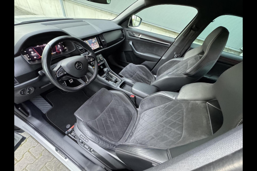 Škoda Kodiaq 1.5 TSI Sportline Automaat | Trekhaak uitklapbaar | Voorstoelen verwarmd | Cruise control adaptief | Rijstrooksensor | Grootlich