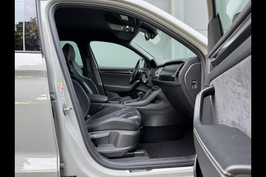 Škoda Kodiaq 1.5 TSI Sportline Automaat | Trekhaak uitklapbaar | Voorstoelen verwarmd | Cruise control adaptief | Rijstrooksensor | Grootlich