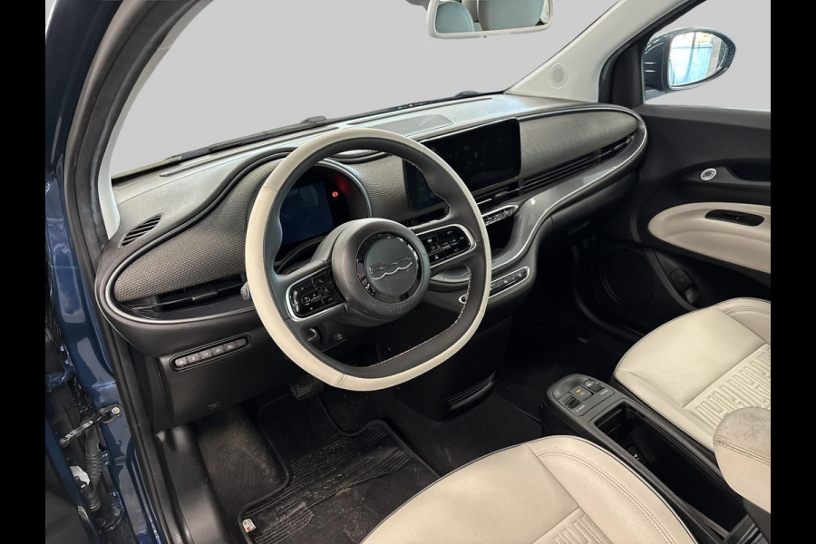 Fiat 500 E 500E La Prima 42 kWh CABRIO CABRIO LEDERENBEKLEDING