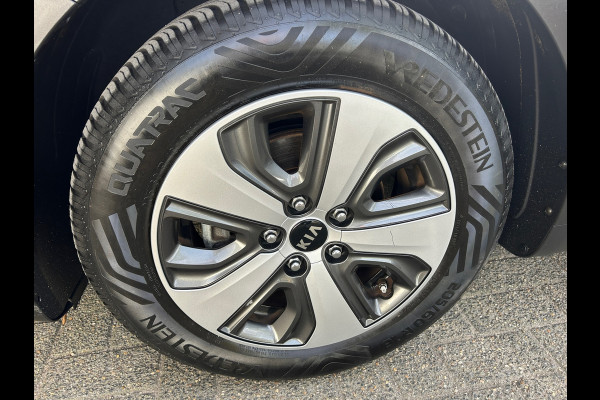 Kia Niro 1.6 GDi Hybrid DynamicLine 100% Dealer Onderhouden 1e Eig Rijklaarprijs!