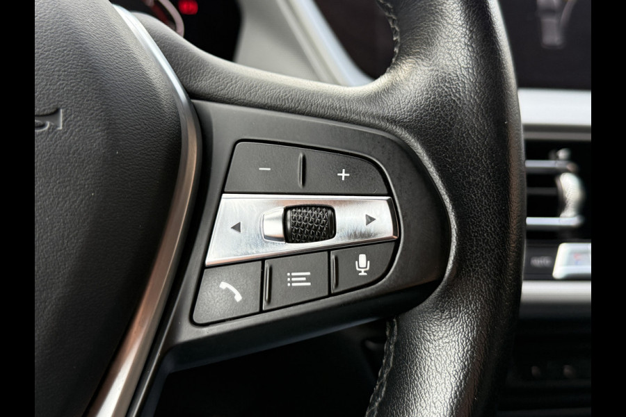 BMW 1-serie 116i Business Edition | Apple Carplay | DAB+ | PDC V+A