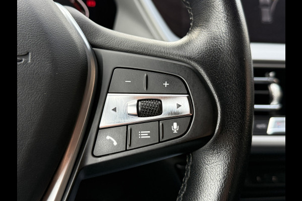 BMW 1-serie 116i Business Edition | Apple Carplay | DAB+ | PDC V+A