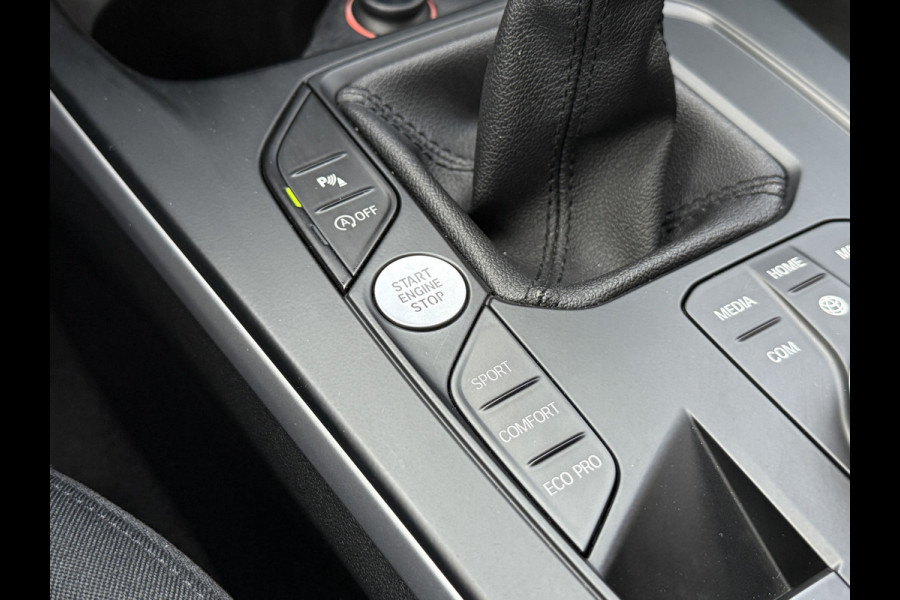 BMW 1-serie 116i Business Edition | Apple Carplay | DAB+ | PDC V+A