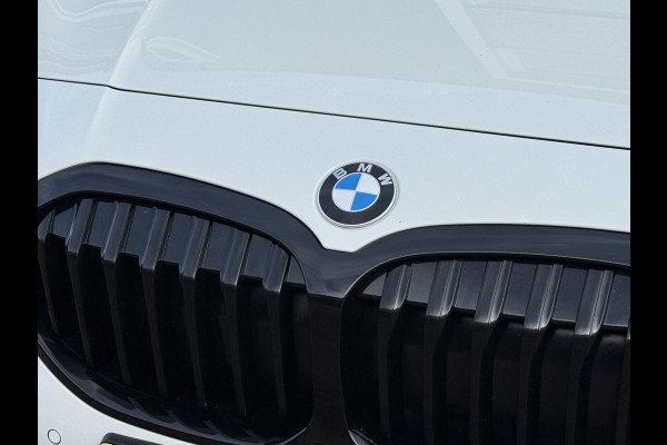 BMW 1-serie 116i Business Edition | Apple Carplay | DAB+ | PDC V+A