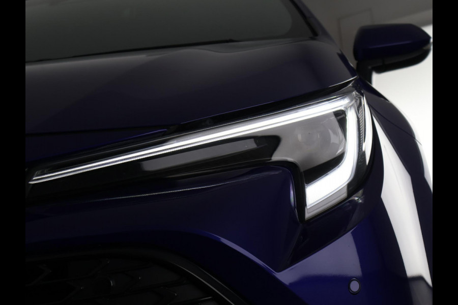 Toyota Corolla High Power Hybrid 200 Dynamic | Dodehoek detectie | Stoel-/Stuurverwarming | Parkeersensoren | Apple Carplay & AndroidAUTO Toyota Corolla High Power Hybrid 200 Dynamic | Dodehoek detectie | Stoel-/Stuurverwarming | Parkeersensoren | Apple Carplay & AndroidAUTO